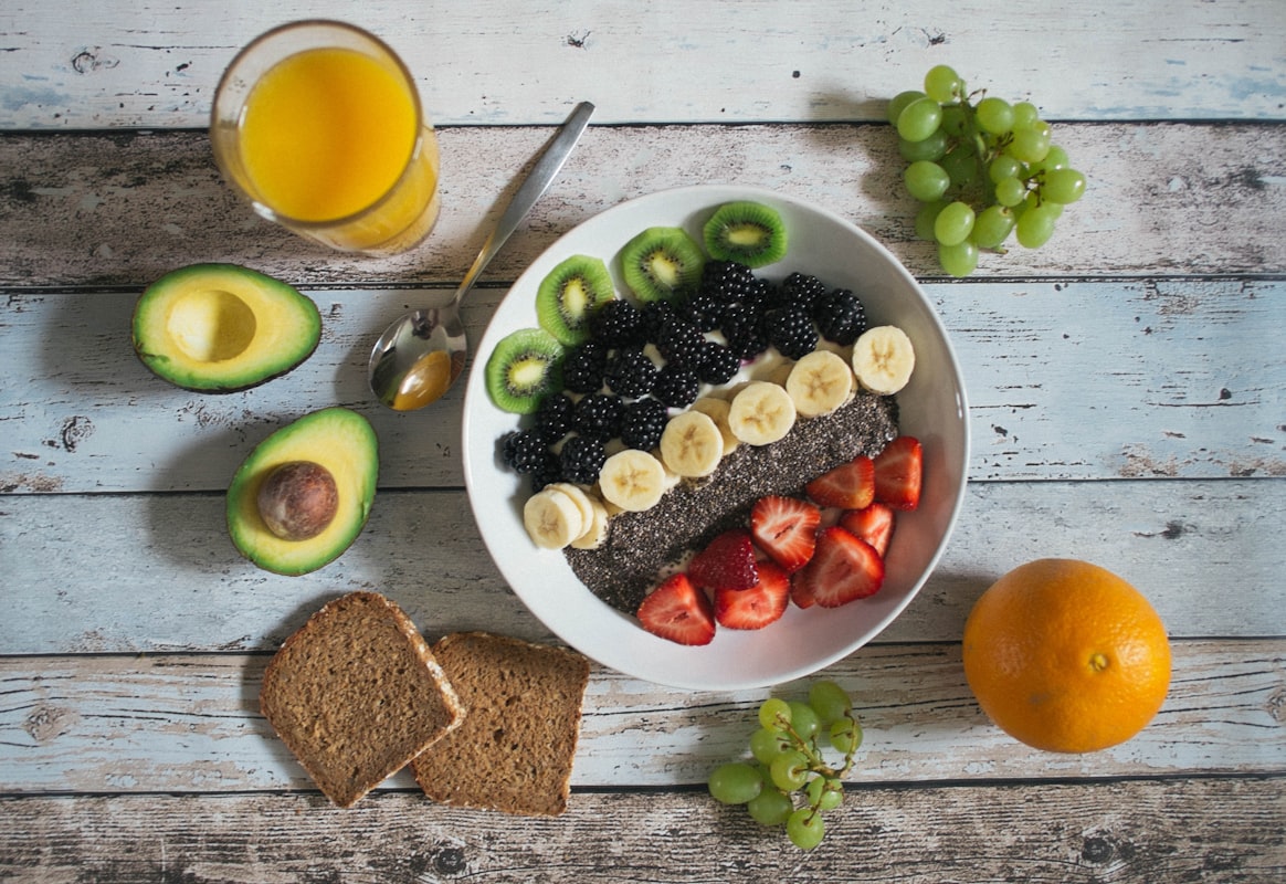Managing Cravings and Building Dietary Consistency